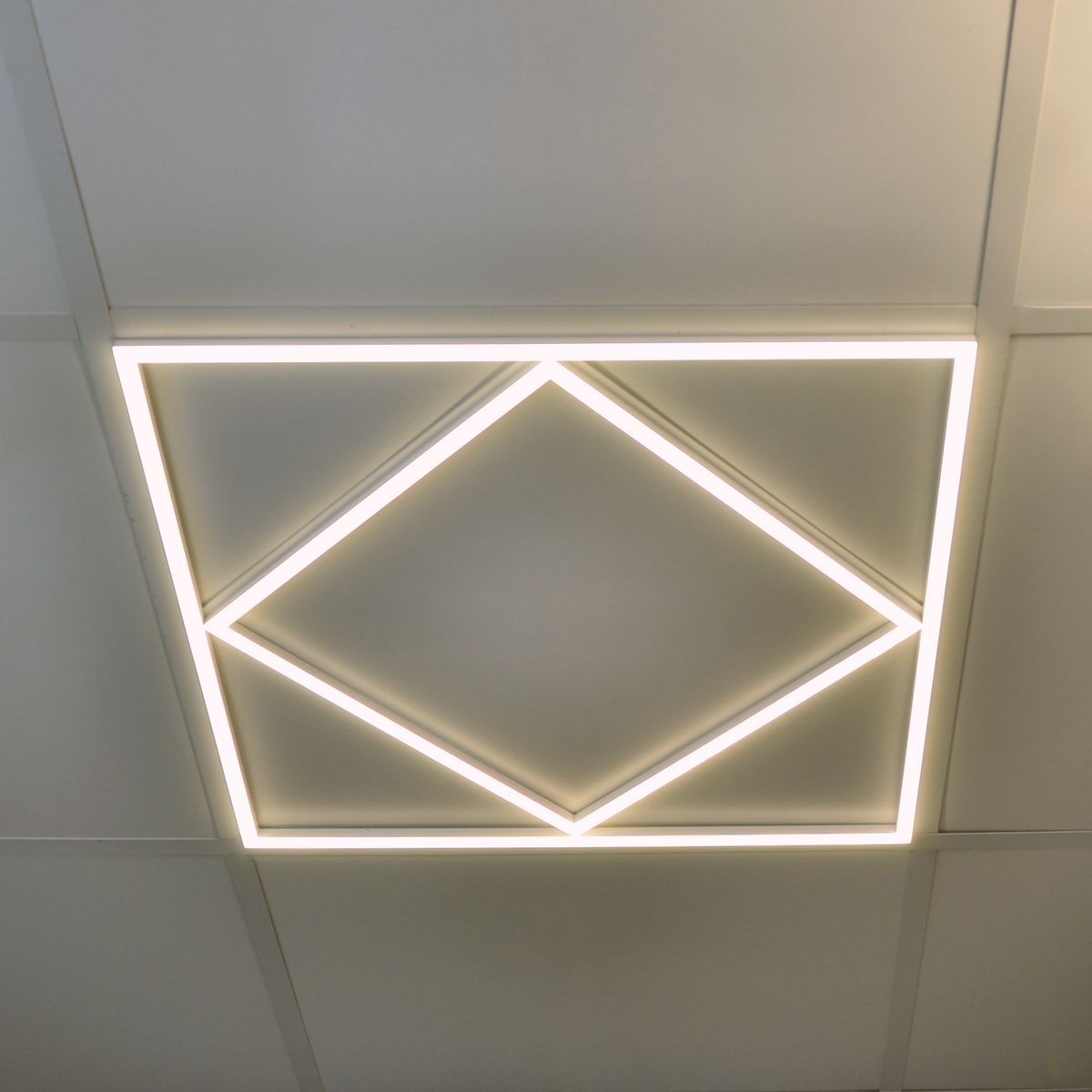 G.W.S LED Wholesale 595x595mm LED Panel Lights 595x595mm 60W LED Diamond Lattice Panel Frame Border Edge Light