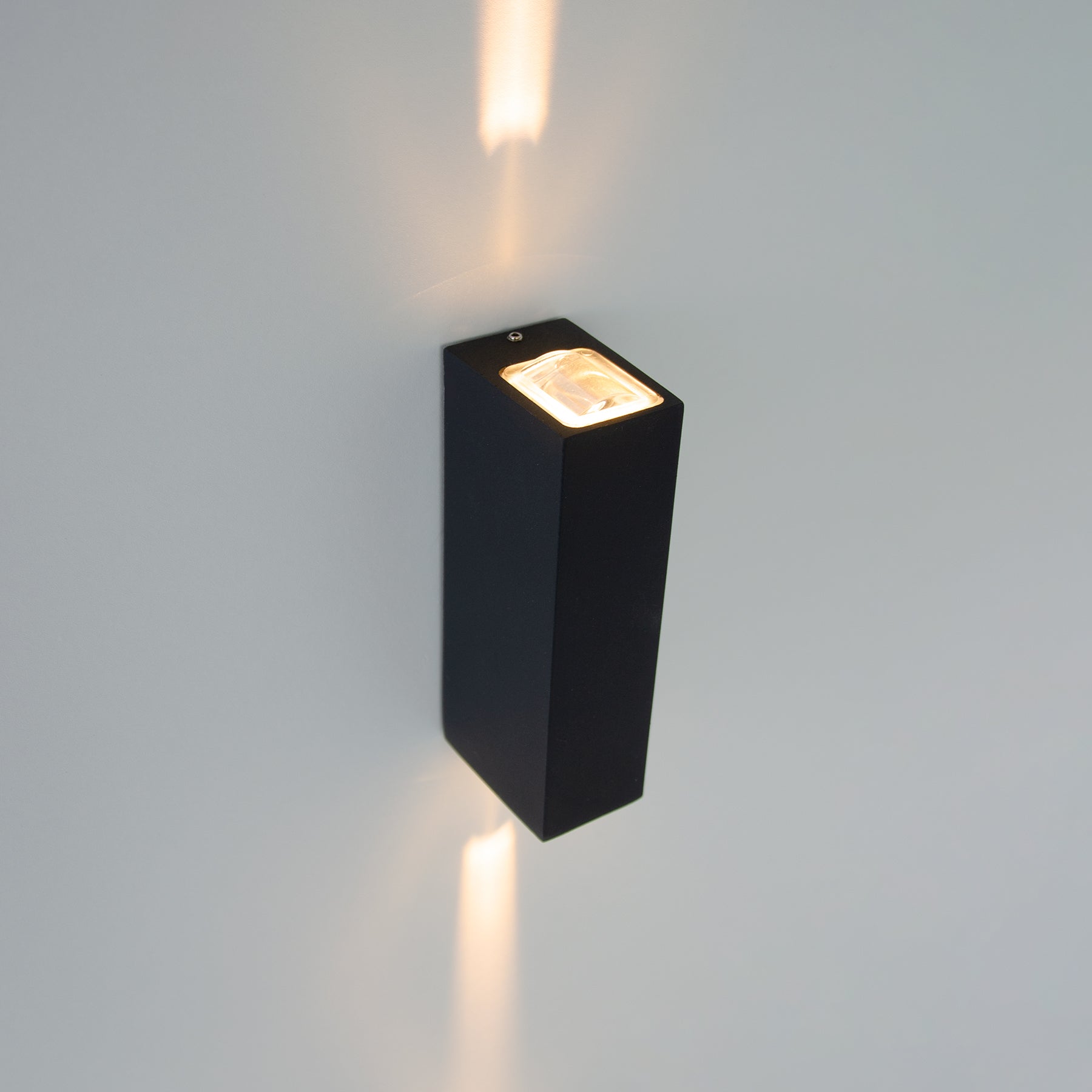 G.W.S. LED LED Wall Lights 6W Black Up and Down LED Wall Light (WL-D)