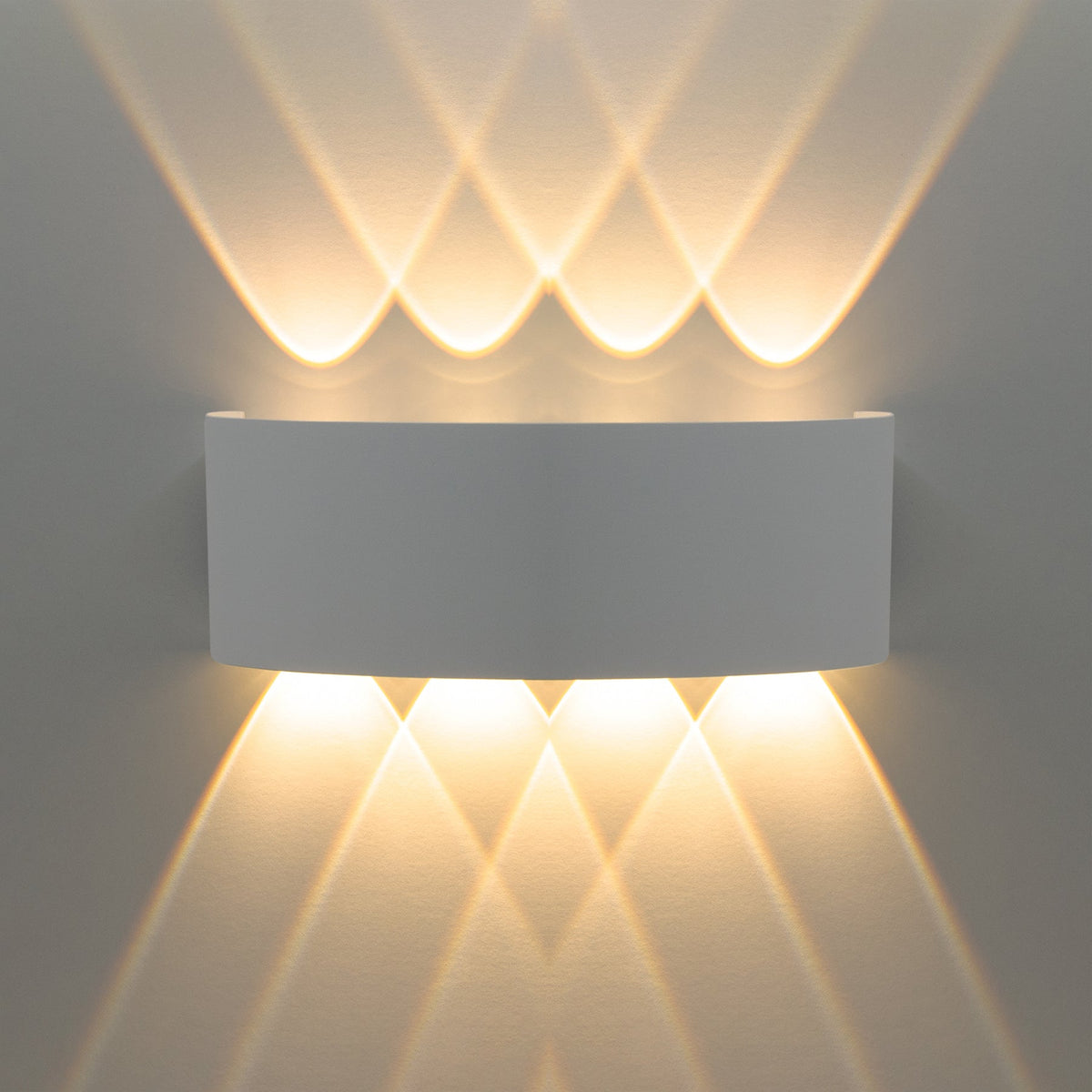 G.W.S. LED LED Wall Lights 8W / Warm White (3000K) 8W White Up and Down LED Wall Light (WL-T8)